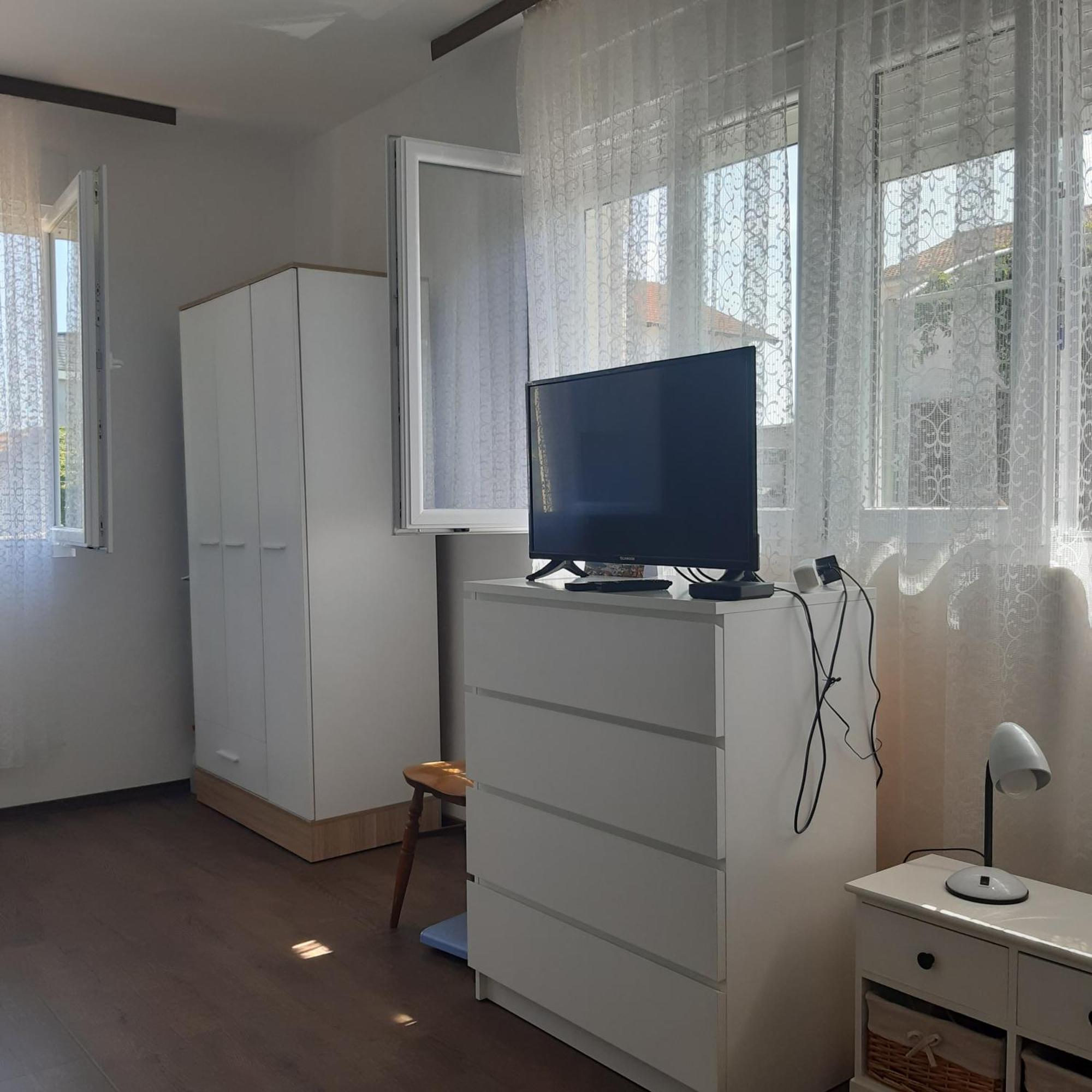 Sunny Daire Sukošan Dış mekan fotoğraf